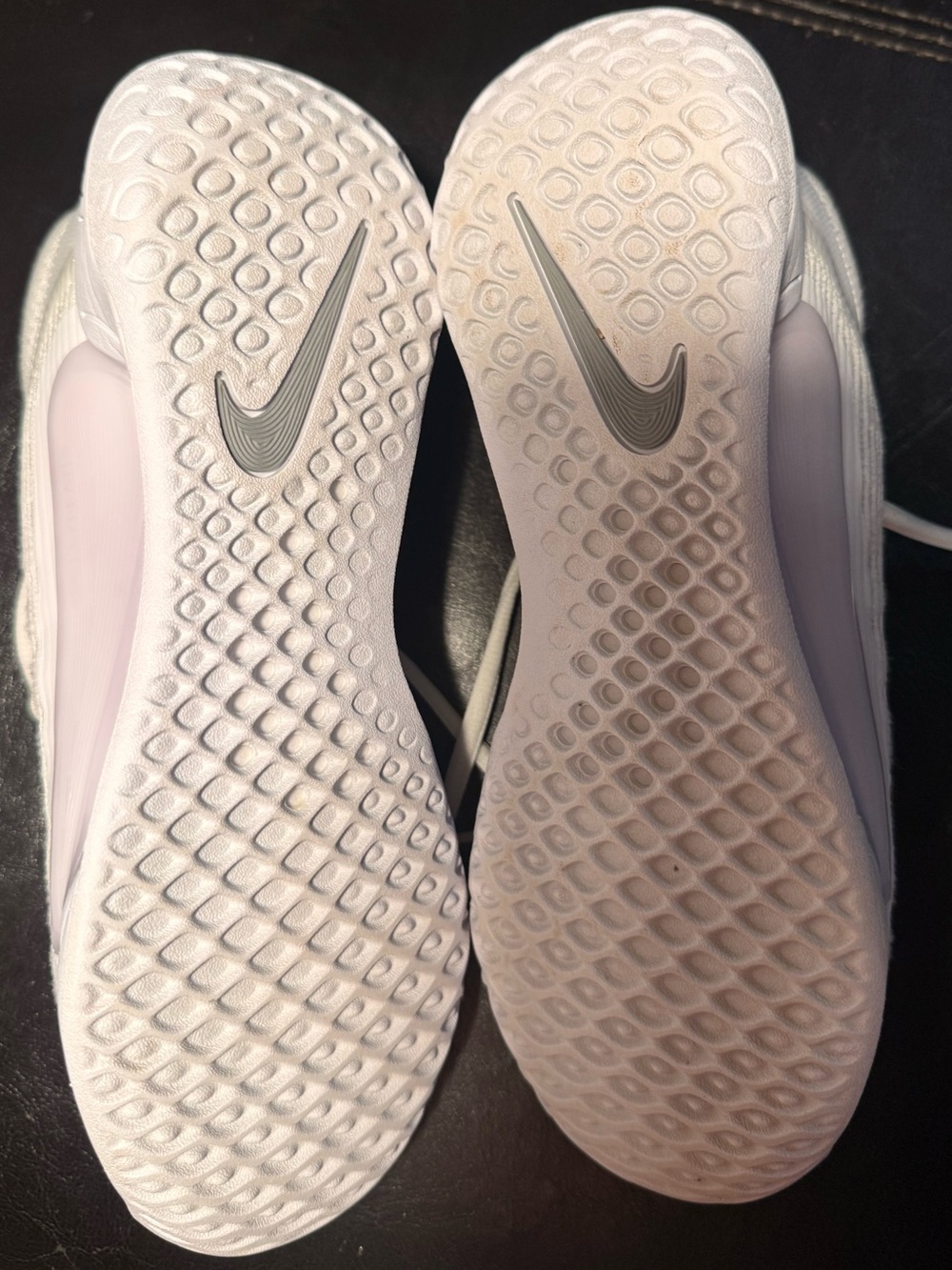 Nike Women's Zoom Court NXT Tennis Shoes Style Size 9 - Picture 8 of 12